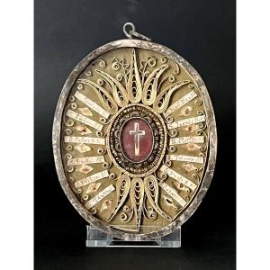 Oval Reliquary - Relic Of The Holy Cross And Relics Of The Twelve Apostles