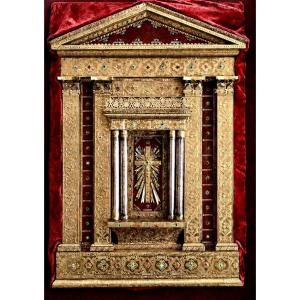 Architectural Reliquary Frame Containing Approximately 86 Relics - Rome - XIXth Century