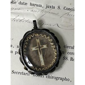 Ex Ligno D, N.j.c. Reliquary With Authentic Episcopal – 1878