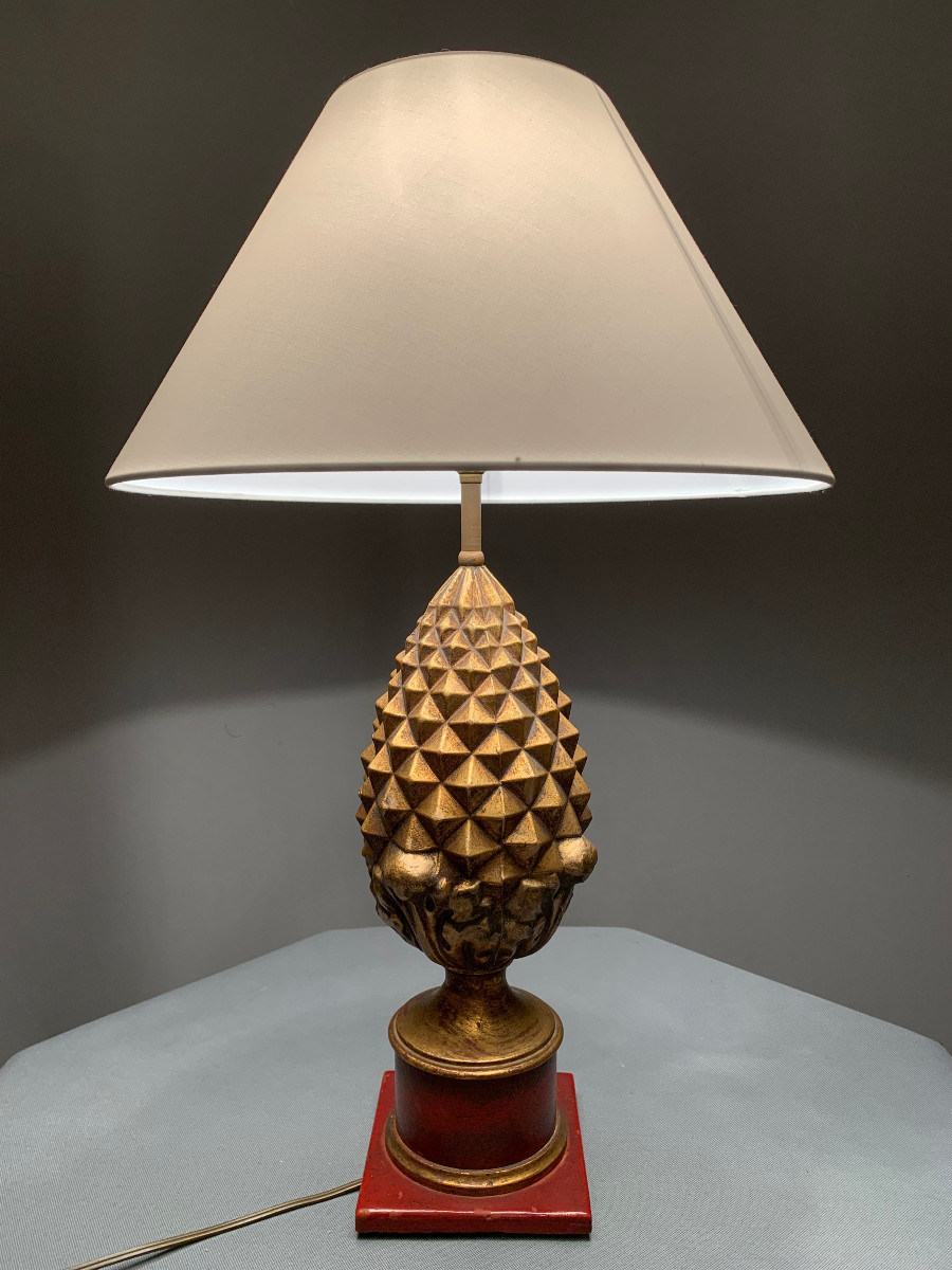 Lampe « Pomme de Pin » dans le gout de la maison Charles