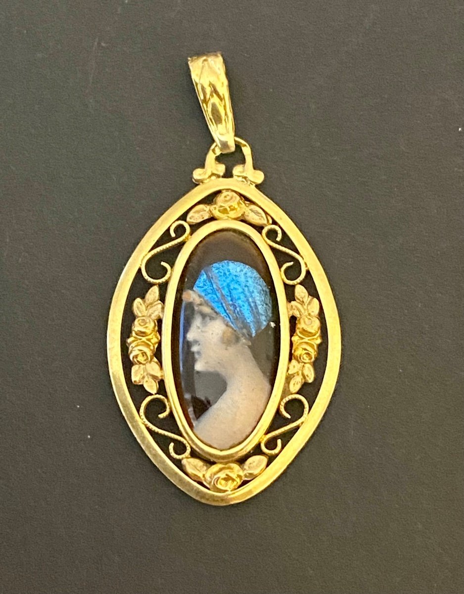 Ancien Pendentif Art Nouveau Or Et Miniature Sur Porcelaine