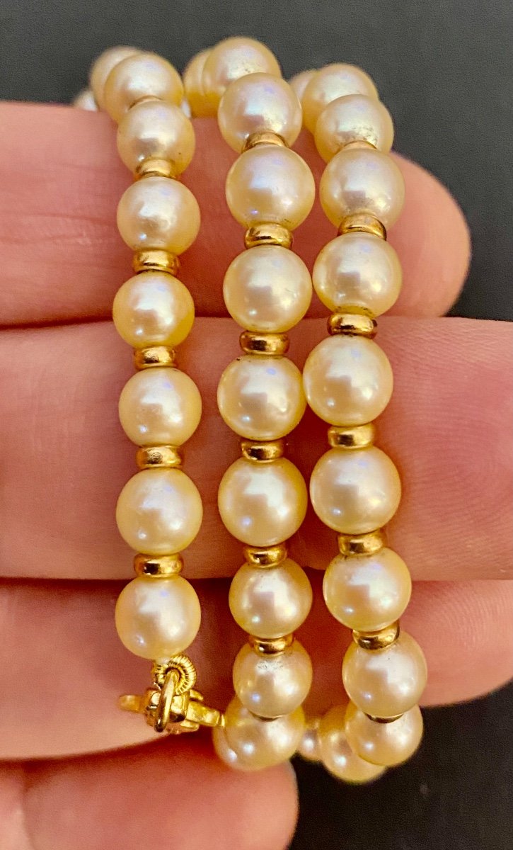 Gold Necklace And Cultured Pearls-photo-1