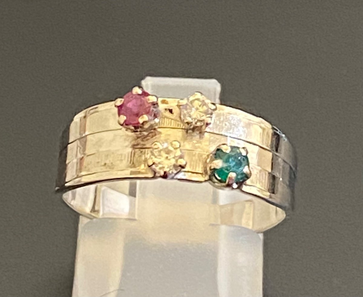 Bagué Ir, Diamants, émeraude Et Rubis
