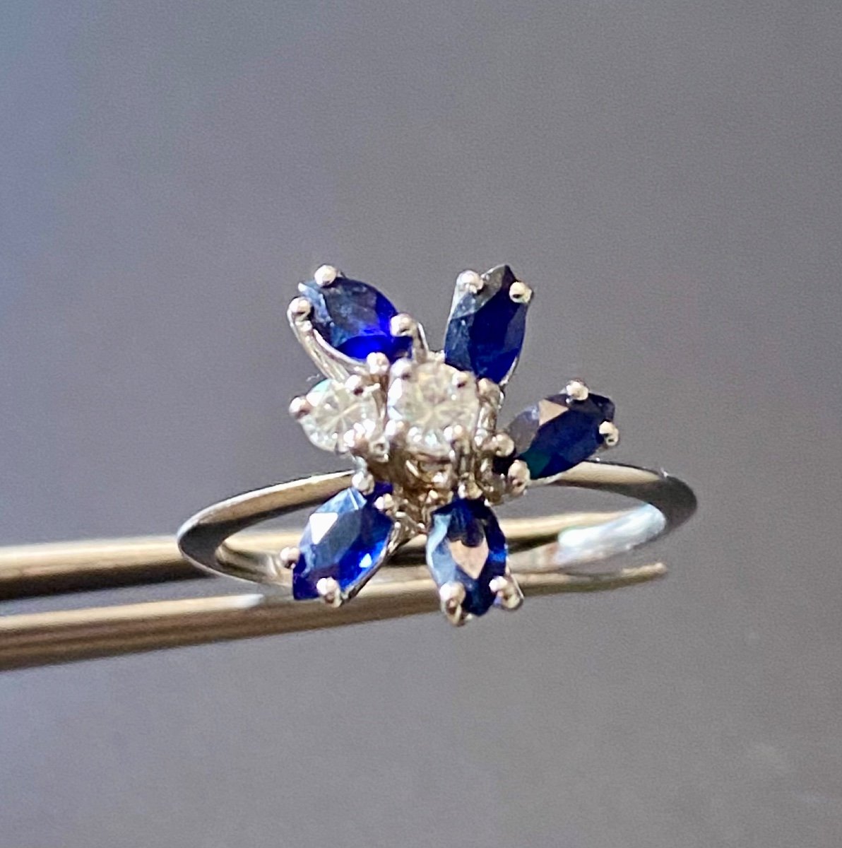 Bague Or Gris 750/1000 Eme , Saphirs Et Diamants-photo-7