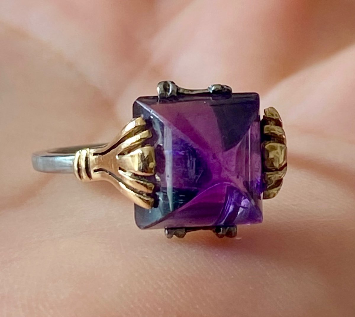 Beautiful Old Gold And Amethyst Ring-photo-3