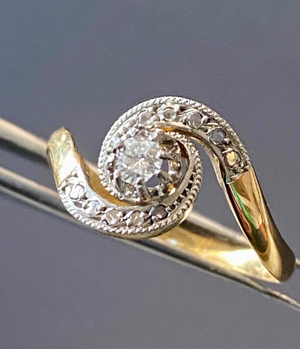 Old Tourbillon Ring In Gold And Diamonds-photo-2