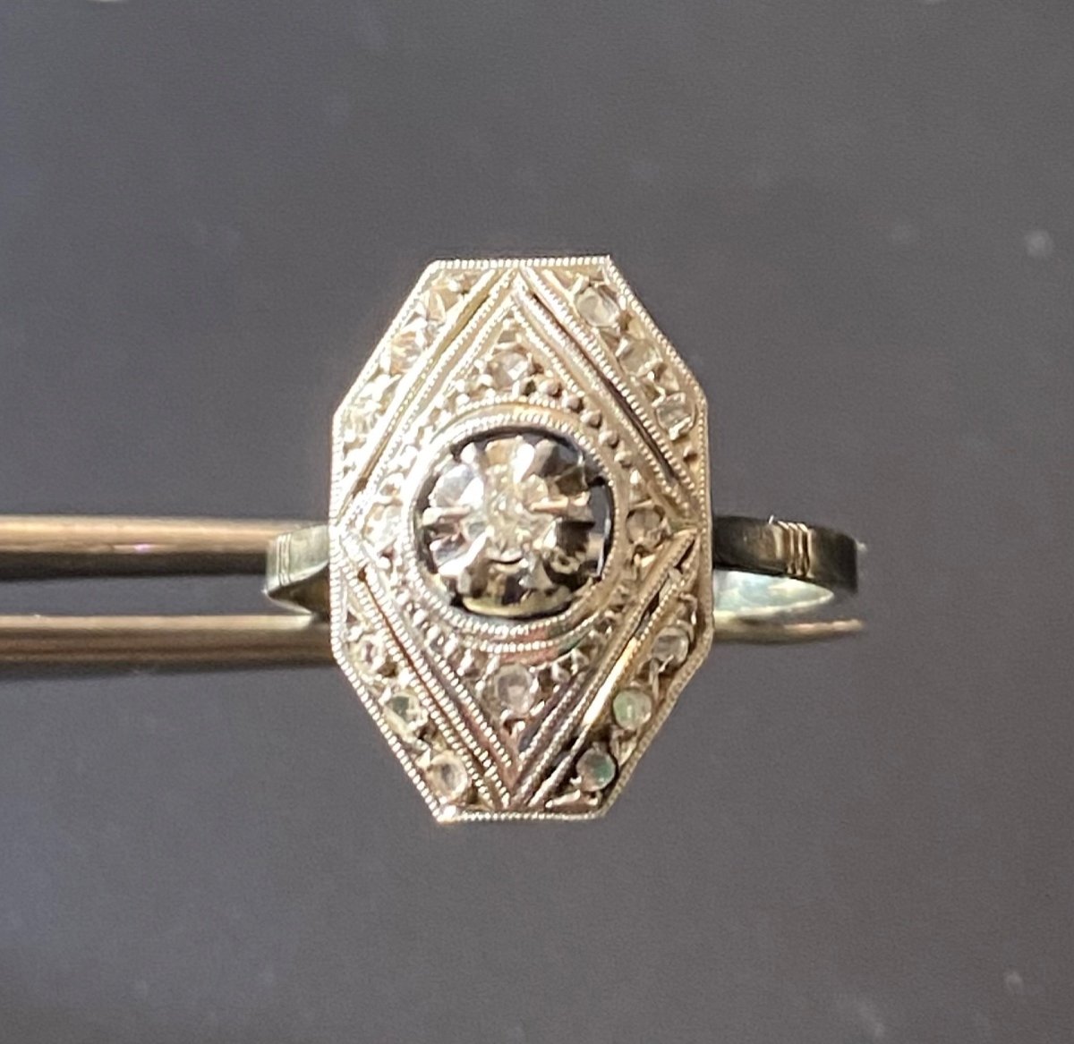 Belle Bague Art Deco En Or, Platine Et Diamants-photo-6
