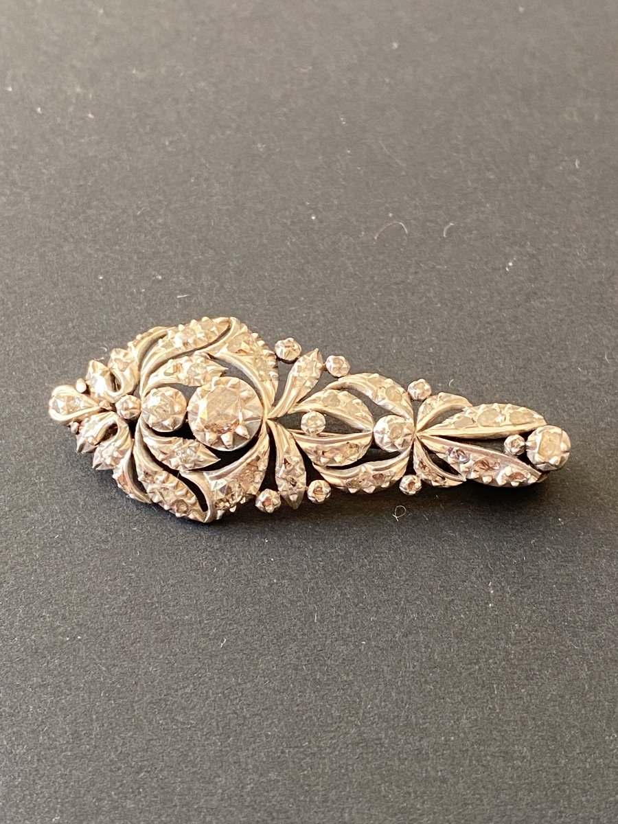 Old Silver And Diamond Brooch Cut In Rose