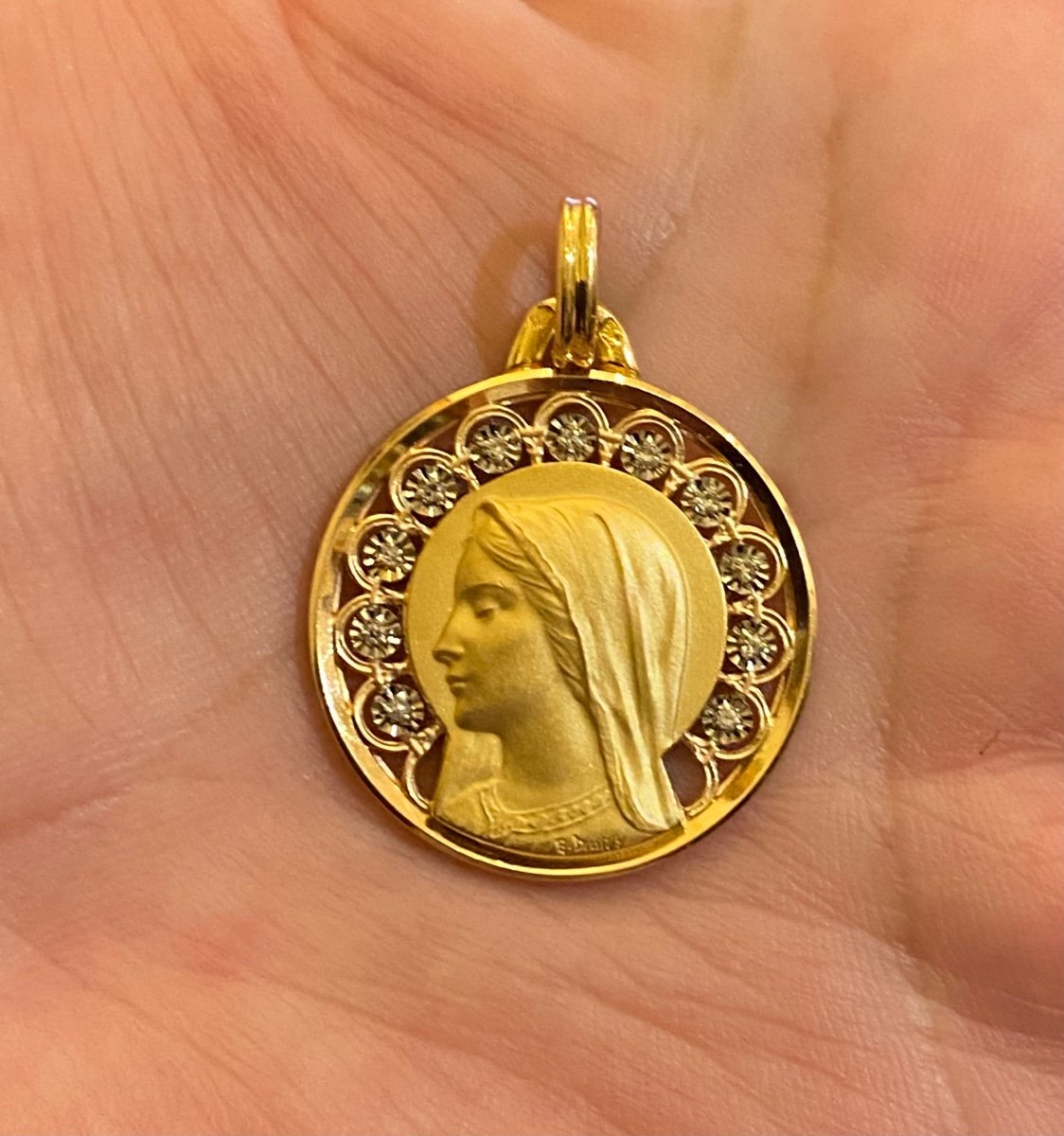 Médaille Religieuse En Or Et Diamants. Signée Dropsy-photo-2