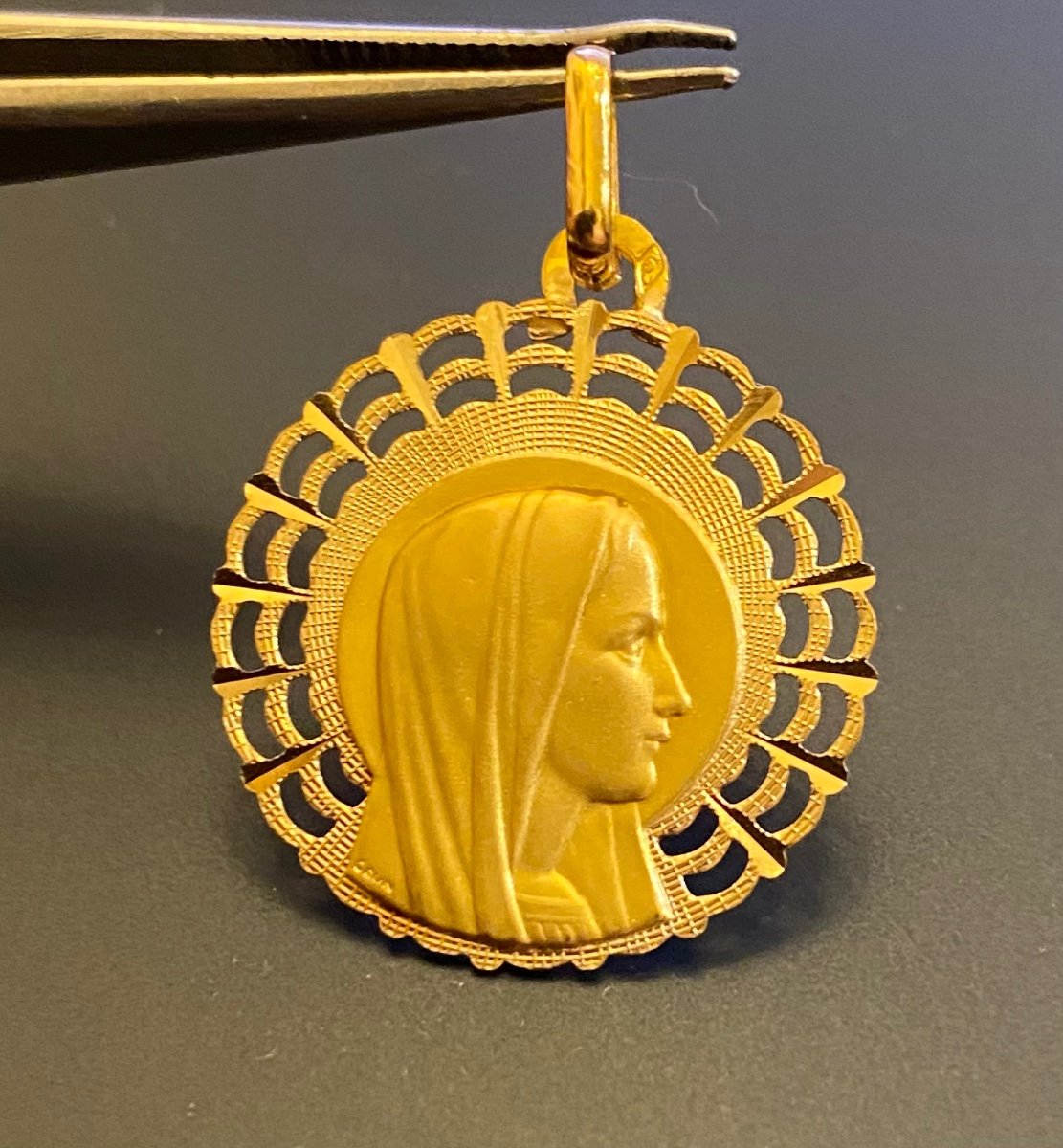 Religious Gold Medal-photo-2