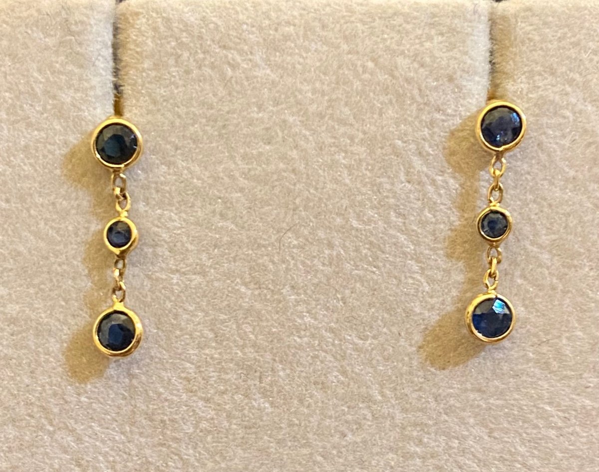 Pair Of Gold And Sapphire Drop Earrings-photo-3