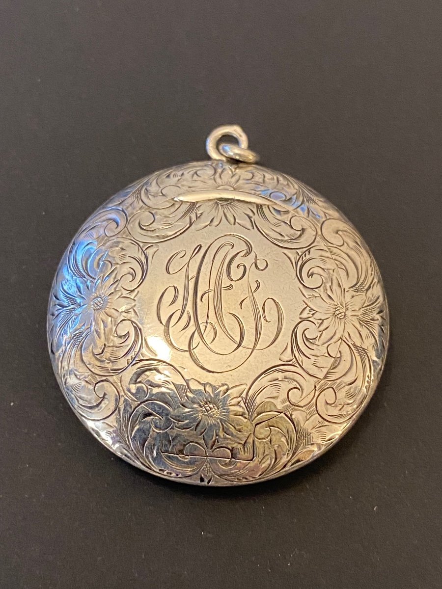 Antique Pillbox Pendant In 850/1000 Silver-photo-1
