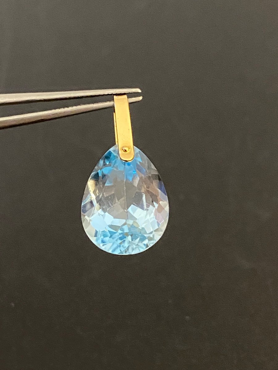 Gold And Topaz Pendant-photo-2