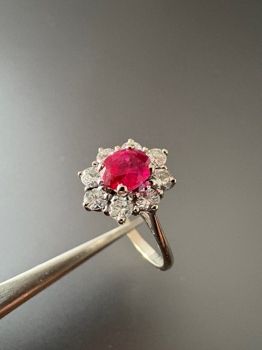 Marguerite Ring In 750/1000 White Gold, Rubies And Diamonds.-photo-2