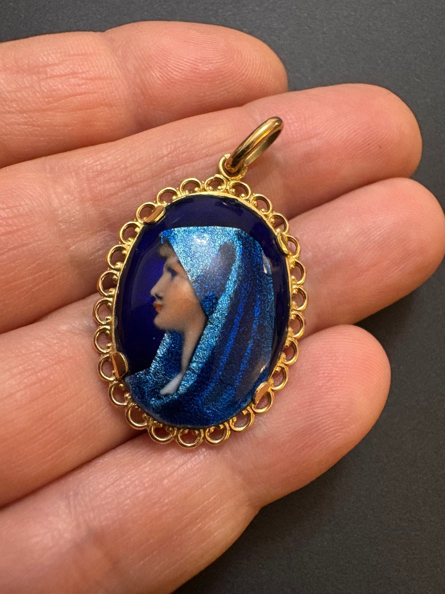 Ancien pendentif en or et  miniature en porcelaine de Limoges émaillé.-photo-4