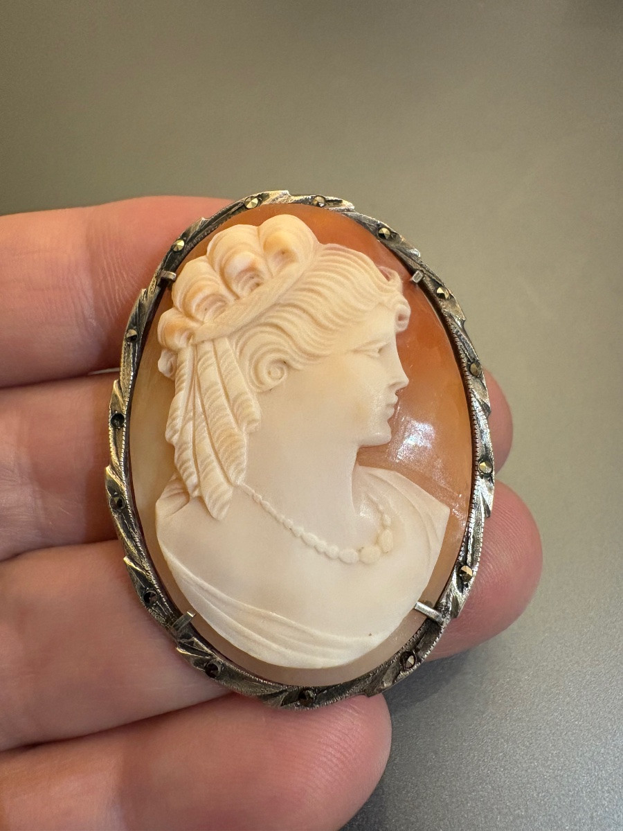 Broche-pendentif en argent et camée coquille.-photo-2