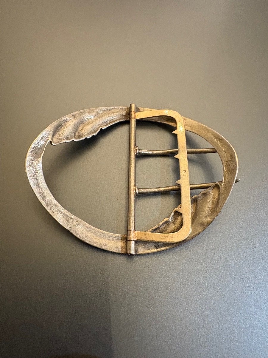 Art Nouveau: Silver Belt Buckle (800/1000).-photo-3