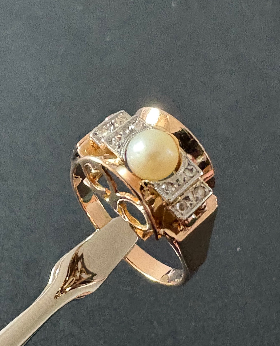 Tank Ring In Gold, Pearl And Diamonds
