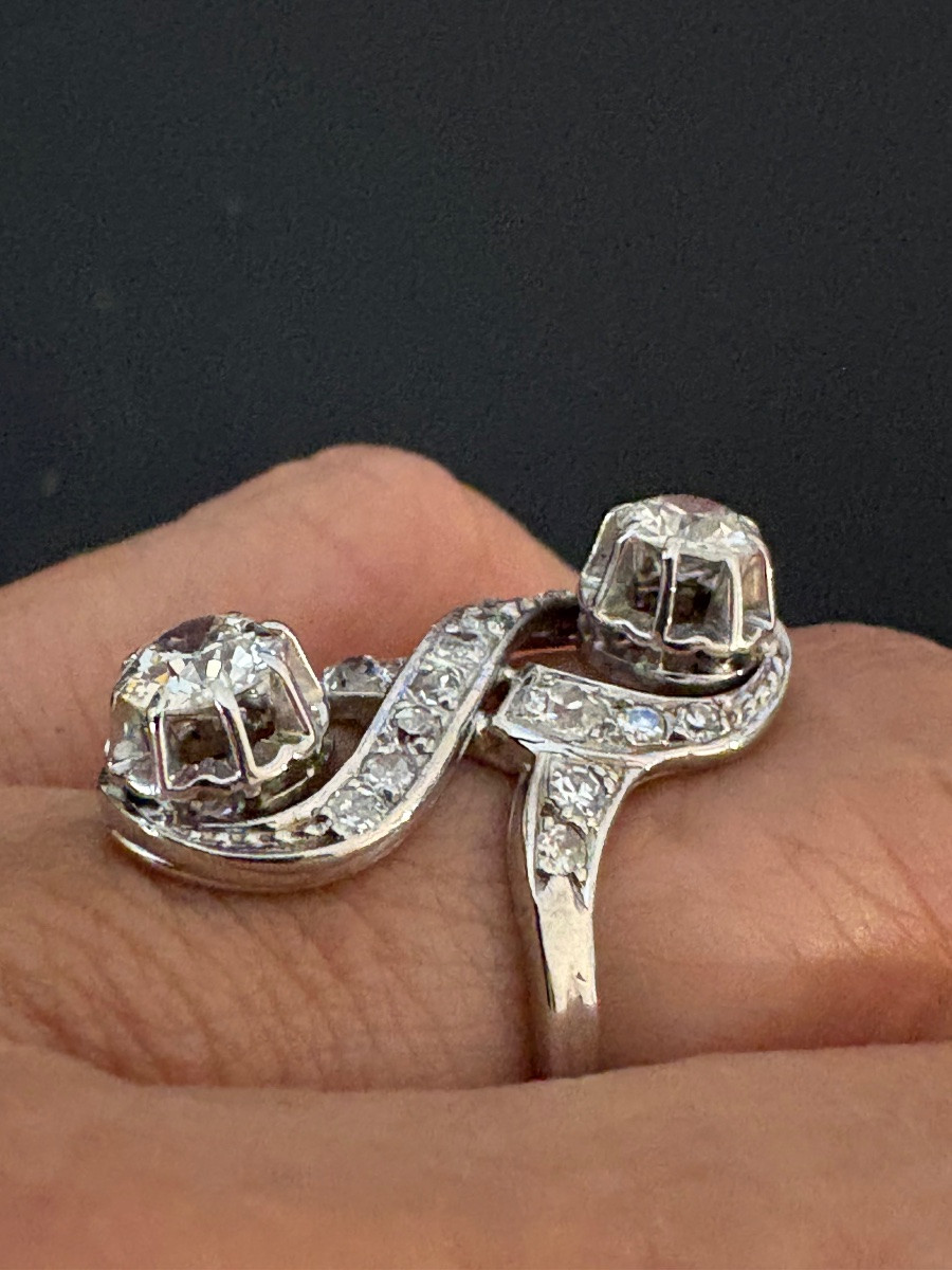 Antique Toi Et Moi Ring In 18k White Gold And Diamonds-photo-2