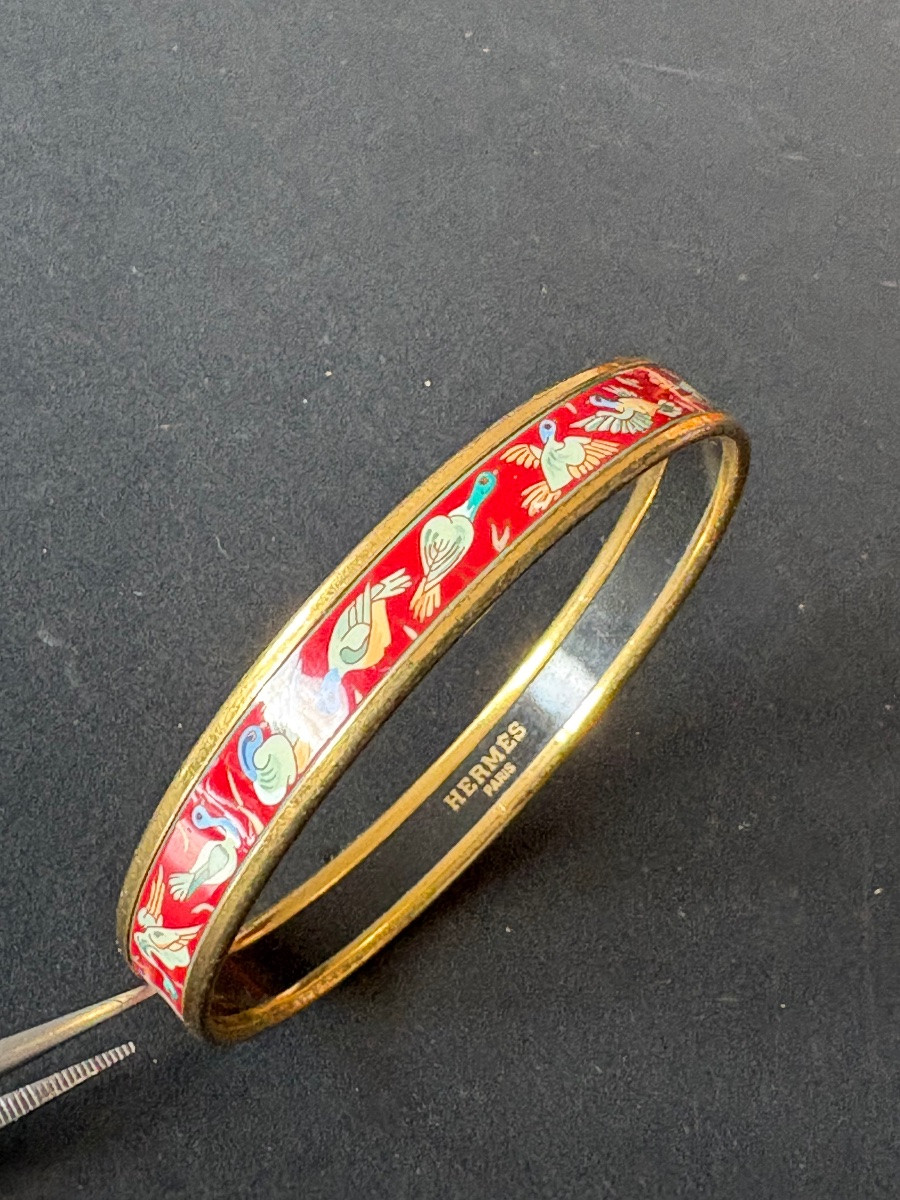 Hermes. Vintage Thin Bangle Bracelet In Enamel.-photo-3