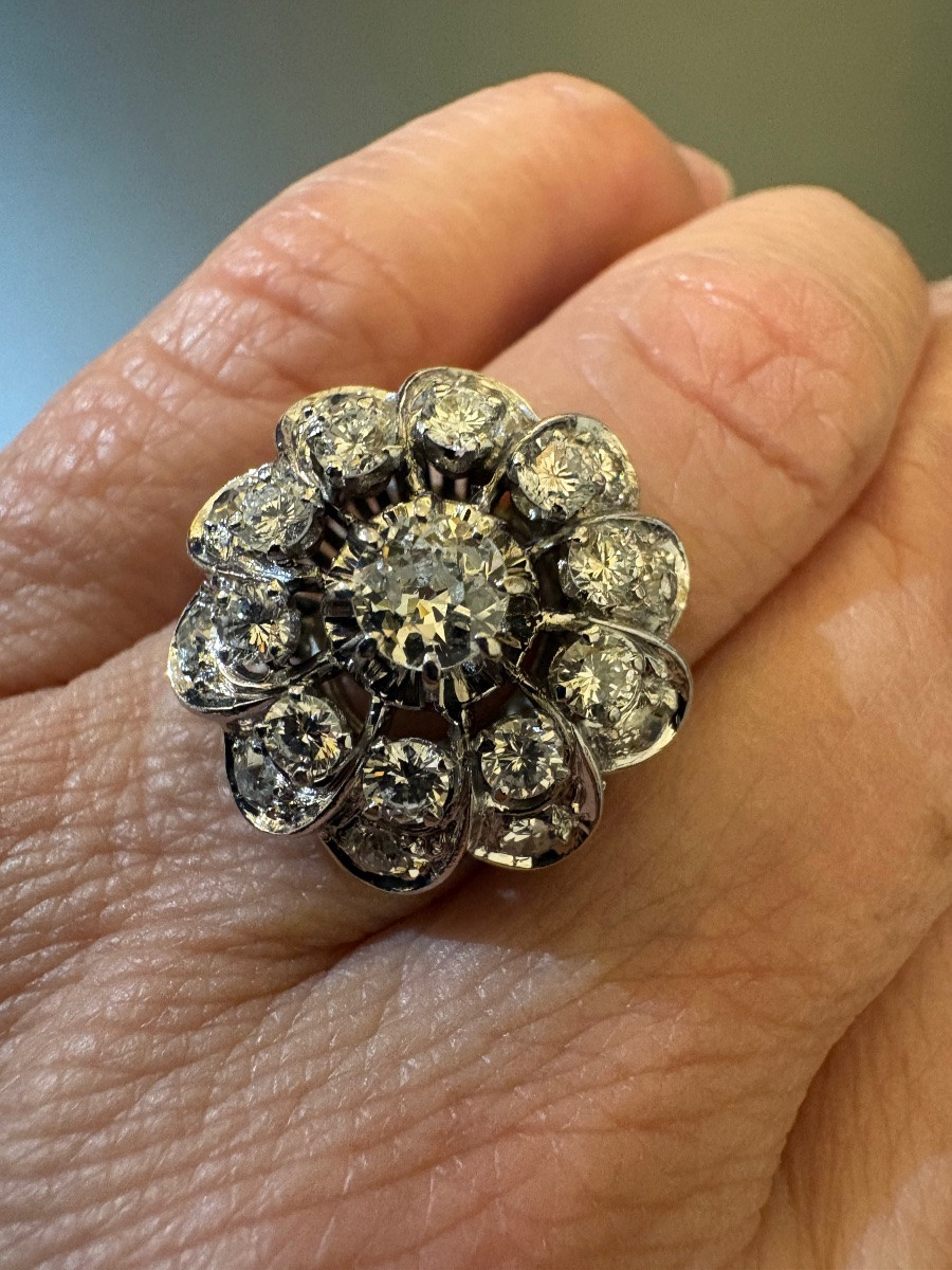 Ring In 750/1000th White Gold And Diamonds.-photo-4