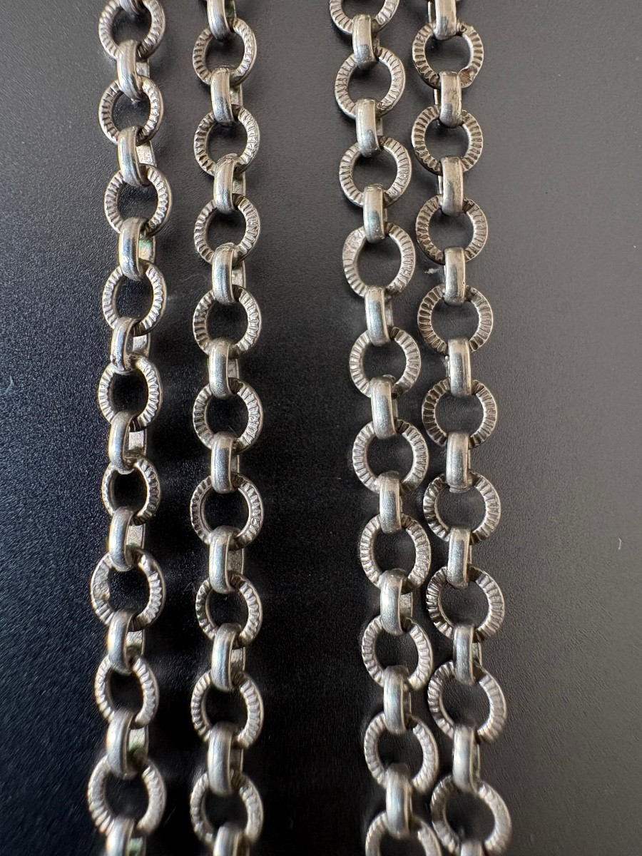 Antigua chaîne de montre en argent 800/1000 eme.