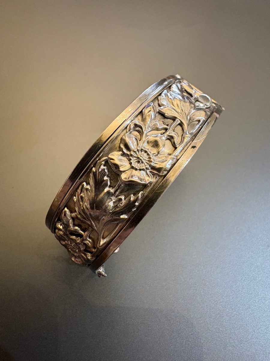 Ancien bracelet demi rigide en argent 800/1000 eme