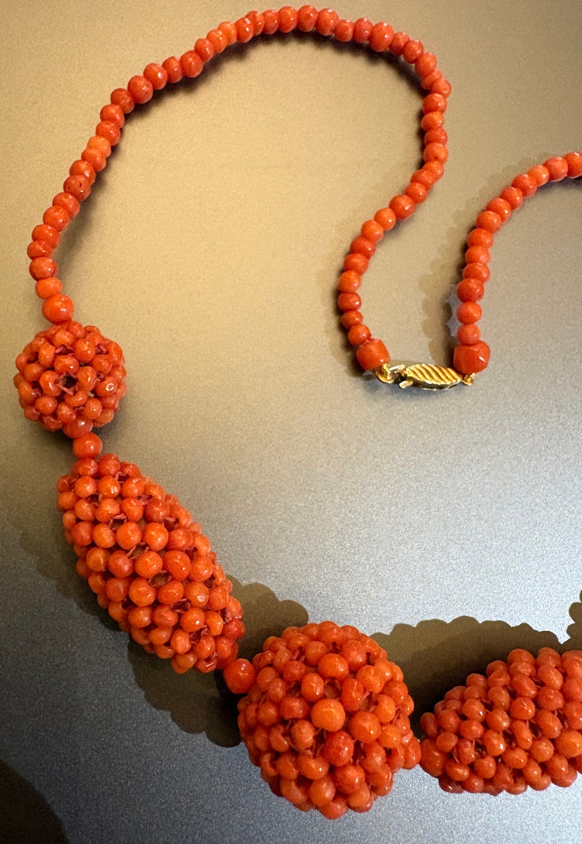 Antique Coral Pearl Necklace, Gold Clasp 750/1000 Eme. Circa 1930.-photo-3