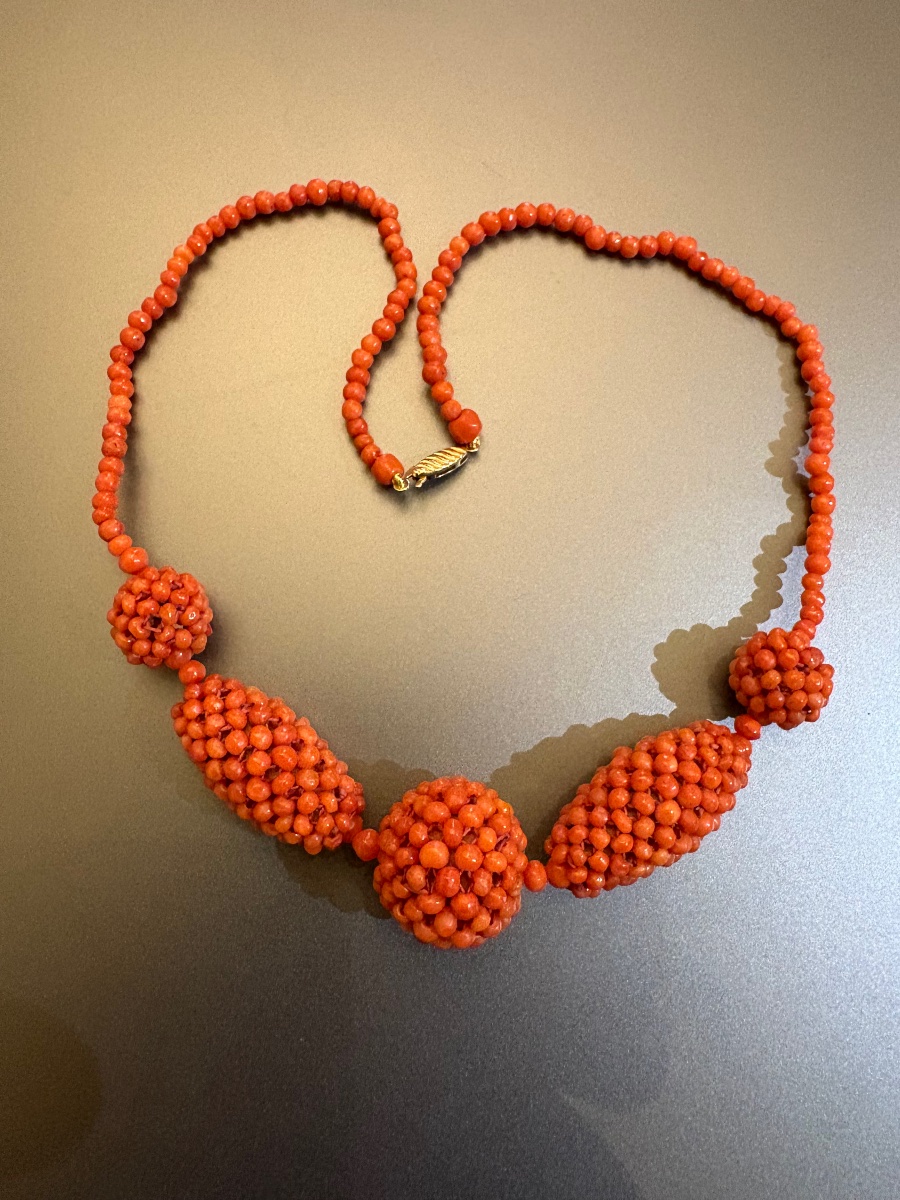 Antique Coral Pearl Necklace, Gold Clasp 750/1000 Eme. Circa 1930.-photo-2