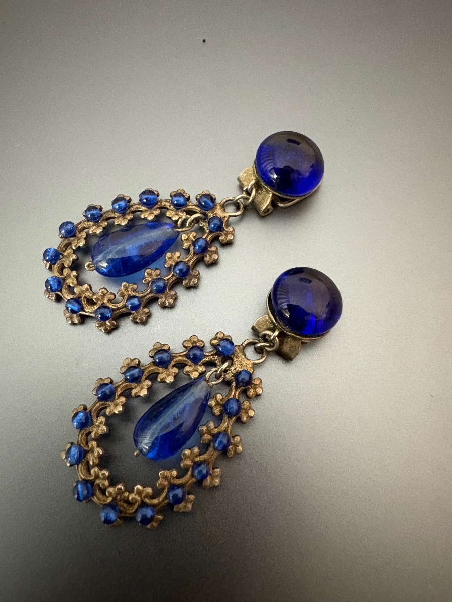 Antique Pair Of Metal And Glass Earrings-photo-1