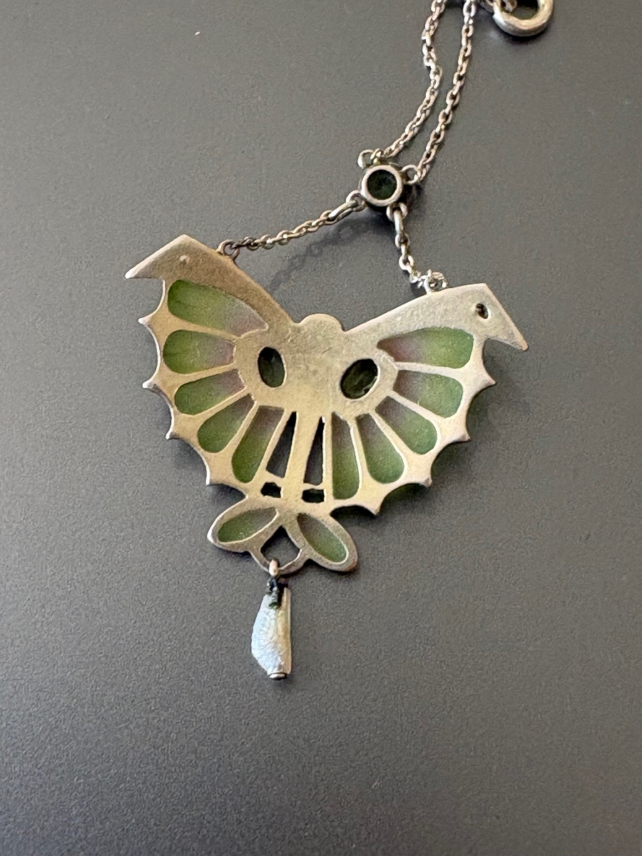 Collier argent 800/1000 eme et plique à jour. Circa 1905.-photo-2