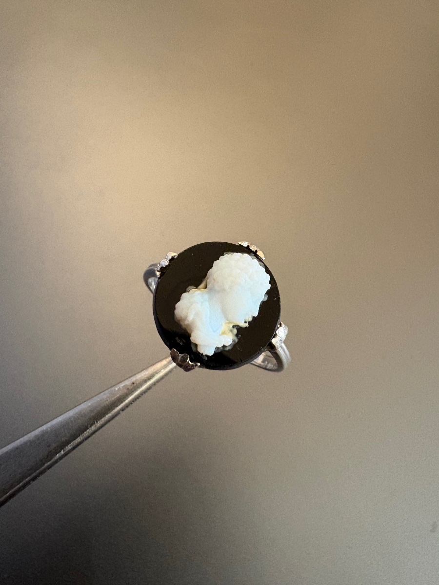 Bague ancienne en argent 800/1000 eme et camée agate
