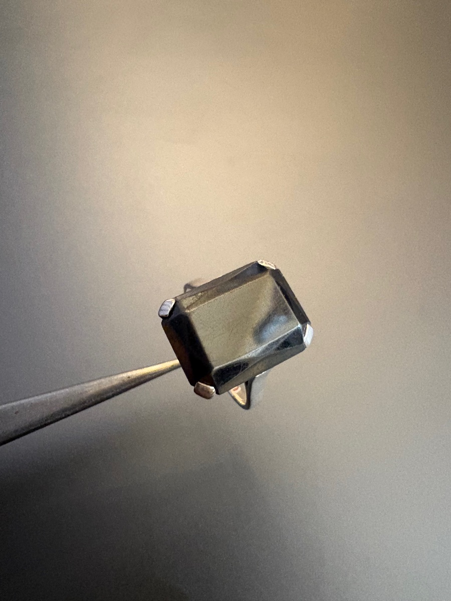 Ancienne bague en argent 800/1000 et hématite.