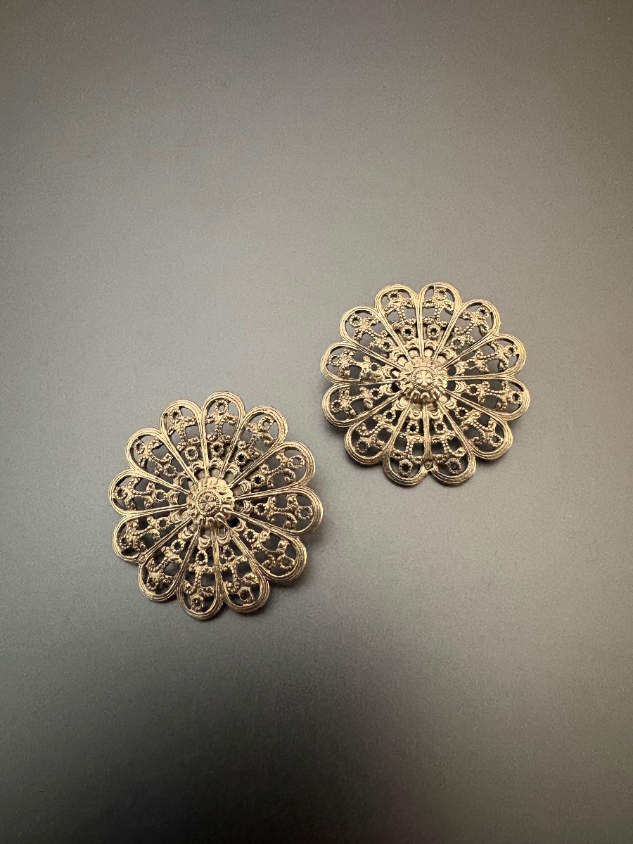 Vintage Pair Of 800/1000 Silver Ear Clips-photo-2
