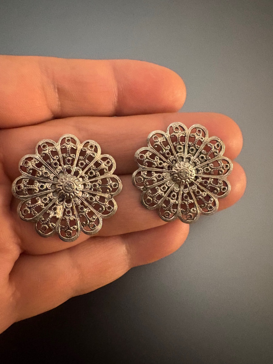 Vintage Pair Of 800/1000 Silver Ear Clips-photo-4