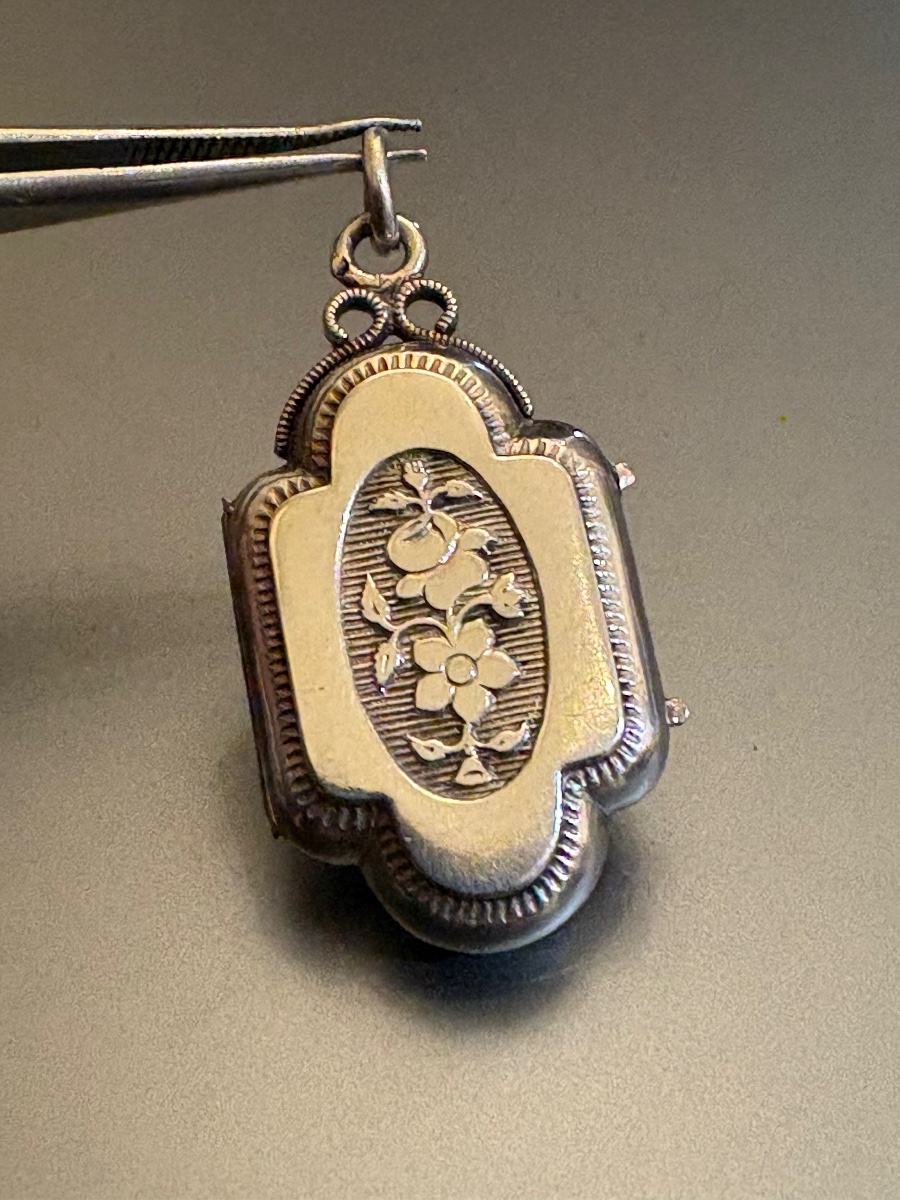 Vintage 800/1000 Silver Keepsake Pendant-photo-4