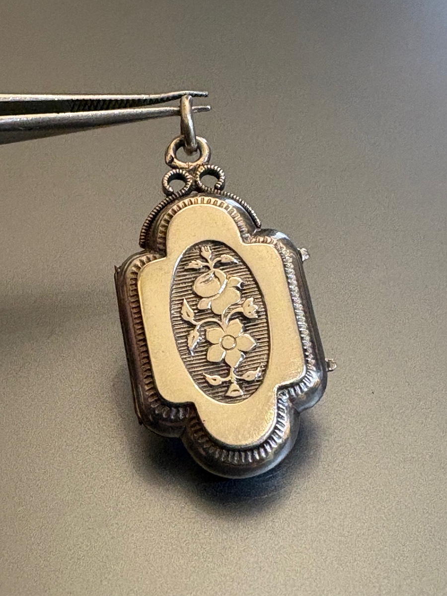 Vintage 800/1000 Silver Keepsake Pendant-photo-2