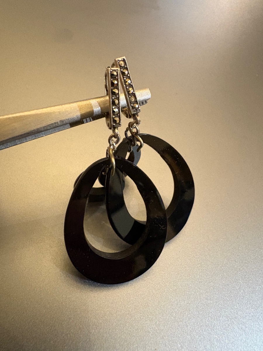 Art Deco: Pair Of 800/1000 Silver Hoop Earrings With Marcasite And Bakelite.-photo-2
