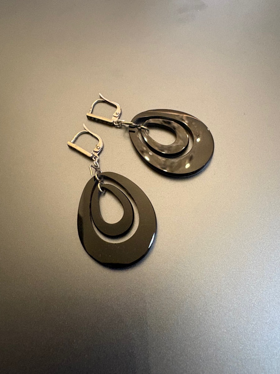 Art Deco: Pair Of 800/1000 Silver Hoop Earrings With Marcasite And Bakelite.-photo-3