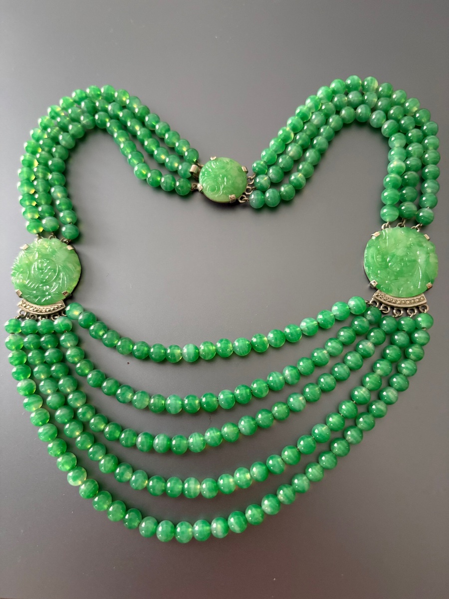 Collier style Art Déco en métal et verre jade de Pékin.-photo-4