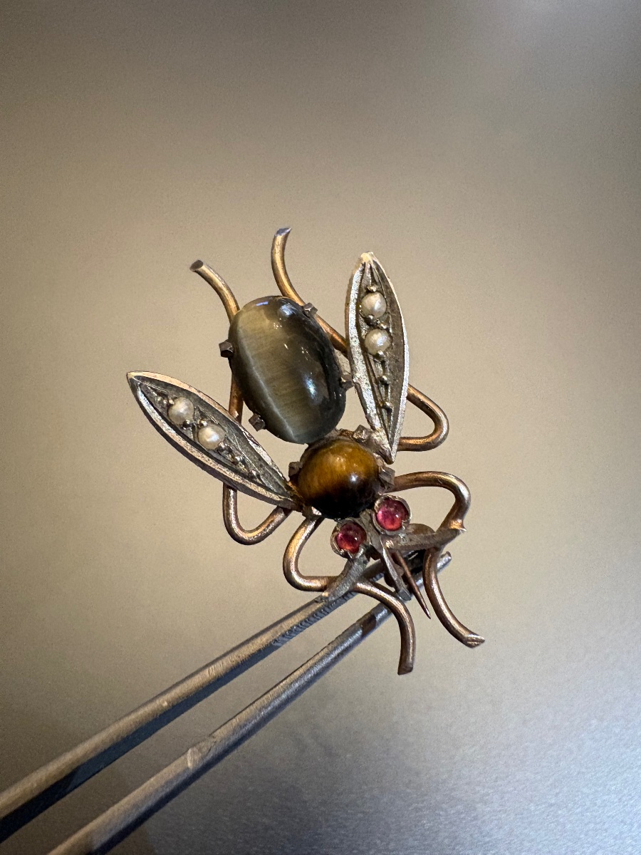 19th Century: Beoche Silver Bee (800/1000), Tiger's Eye Quartz, Pearls, And Red Stones-photo-1