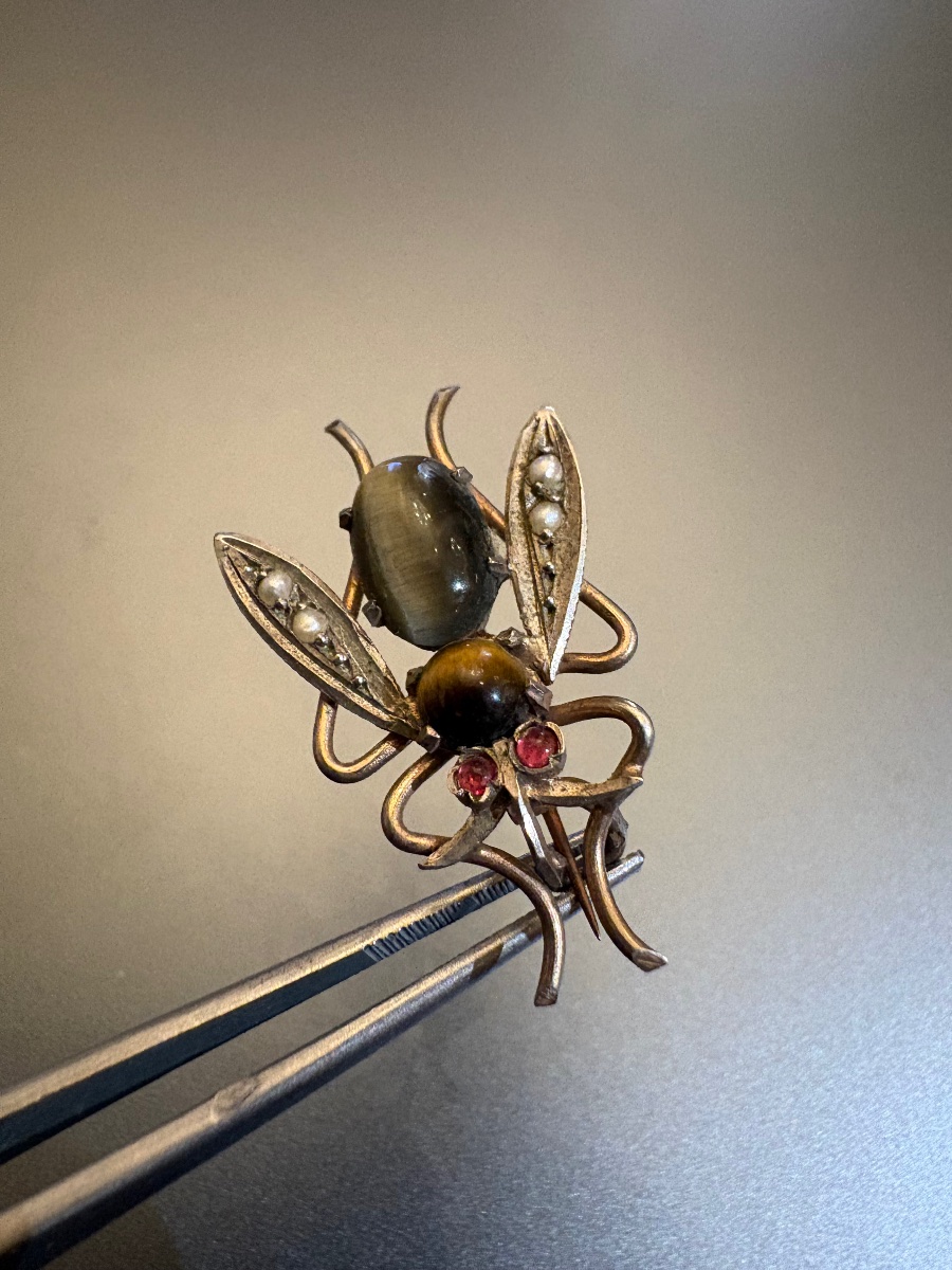 19th Century: Beoche Silver Bee (800/1000), Tiger's Eye Quartz, Pearls, And Red Stones