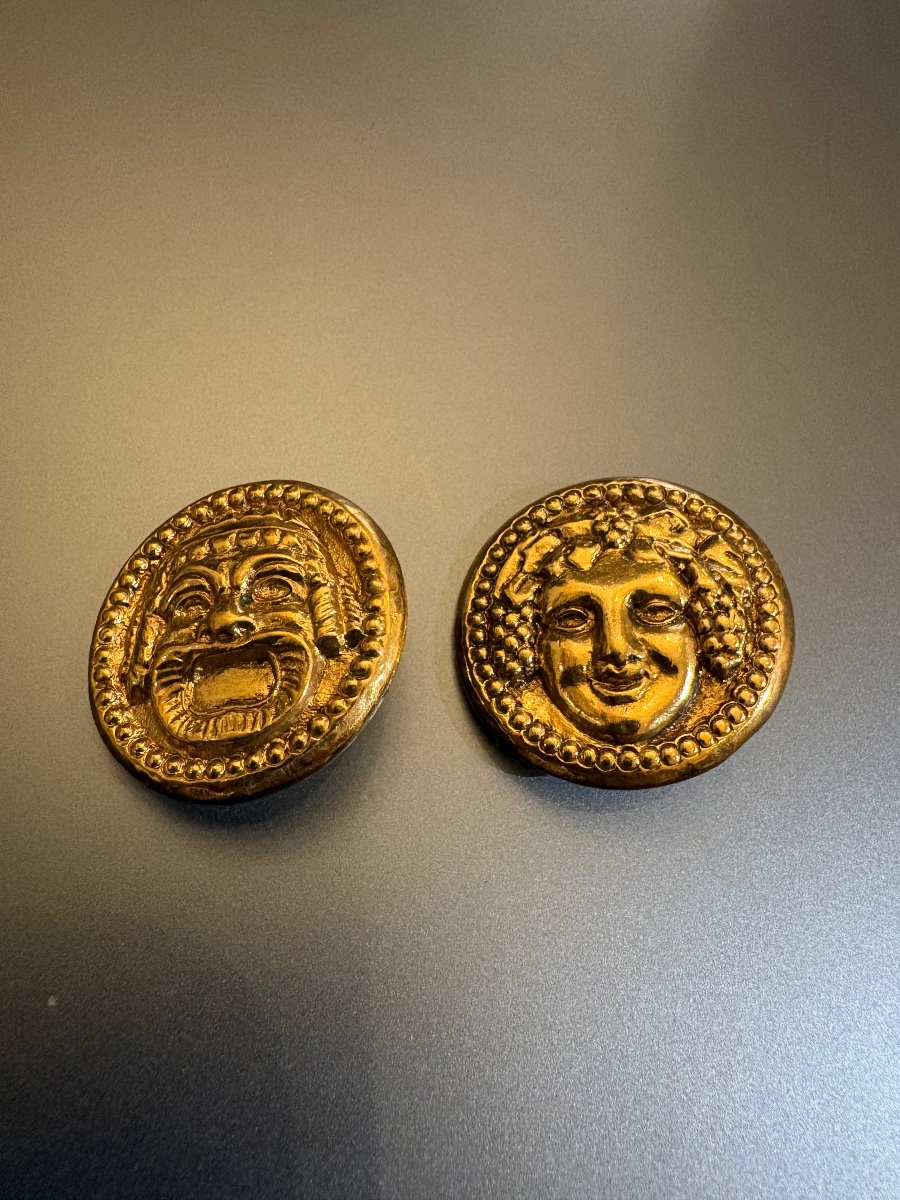 Comédie Française: Pair Of Gold-tone Metal Earrings.-photo-3