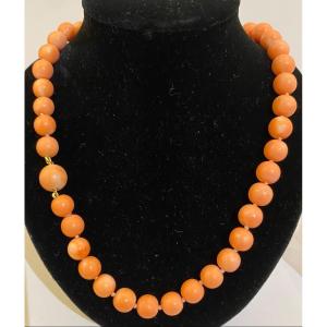 Old Coral Bead Necklace, Gold Clasp