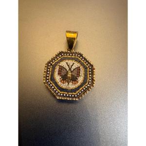 XIX siècle: Pendentif micro mosaïque en pomponne, bélier en or jaune 750/1000 eme