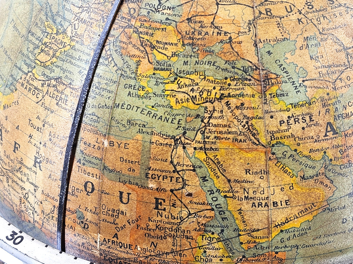 Electric Clock Maplux Ato With Luminous Globe-photo-3