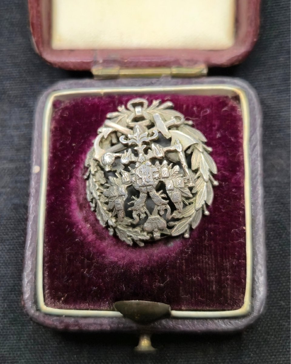 Imperial Russian Badge In Its Original Box - Late 19th Century-photo-2