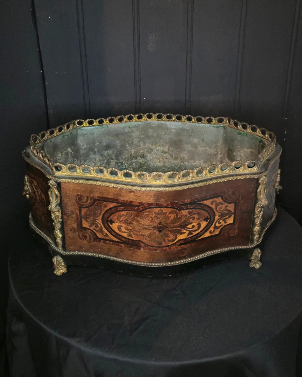 Jardinière en marqueterie - 19e