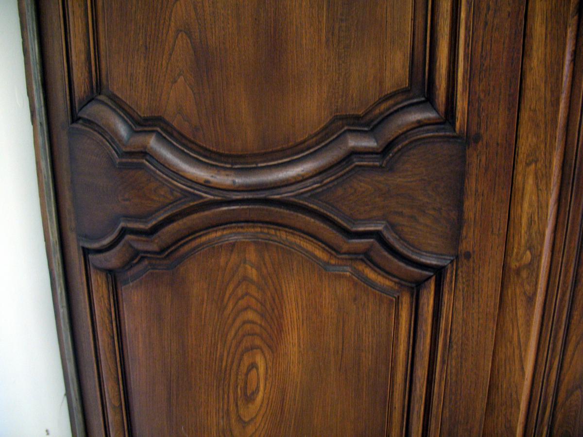 Armoire à fusils en noyer et orme, transition Louis XIV Louis XV. Bordelaise XVIIIème siècle-photo-7