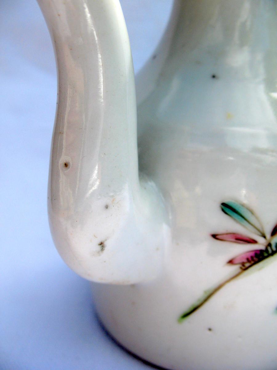 Verseuse en porcelaine de Chine. Décor polychrome. XVIIIème siècle-photo-5